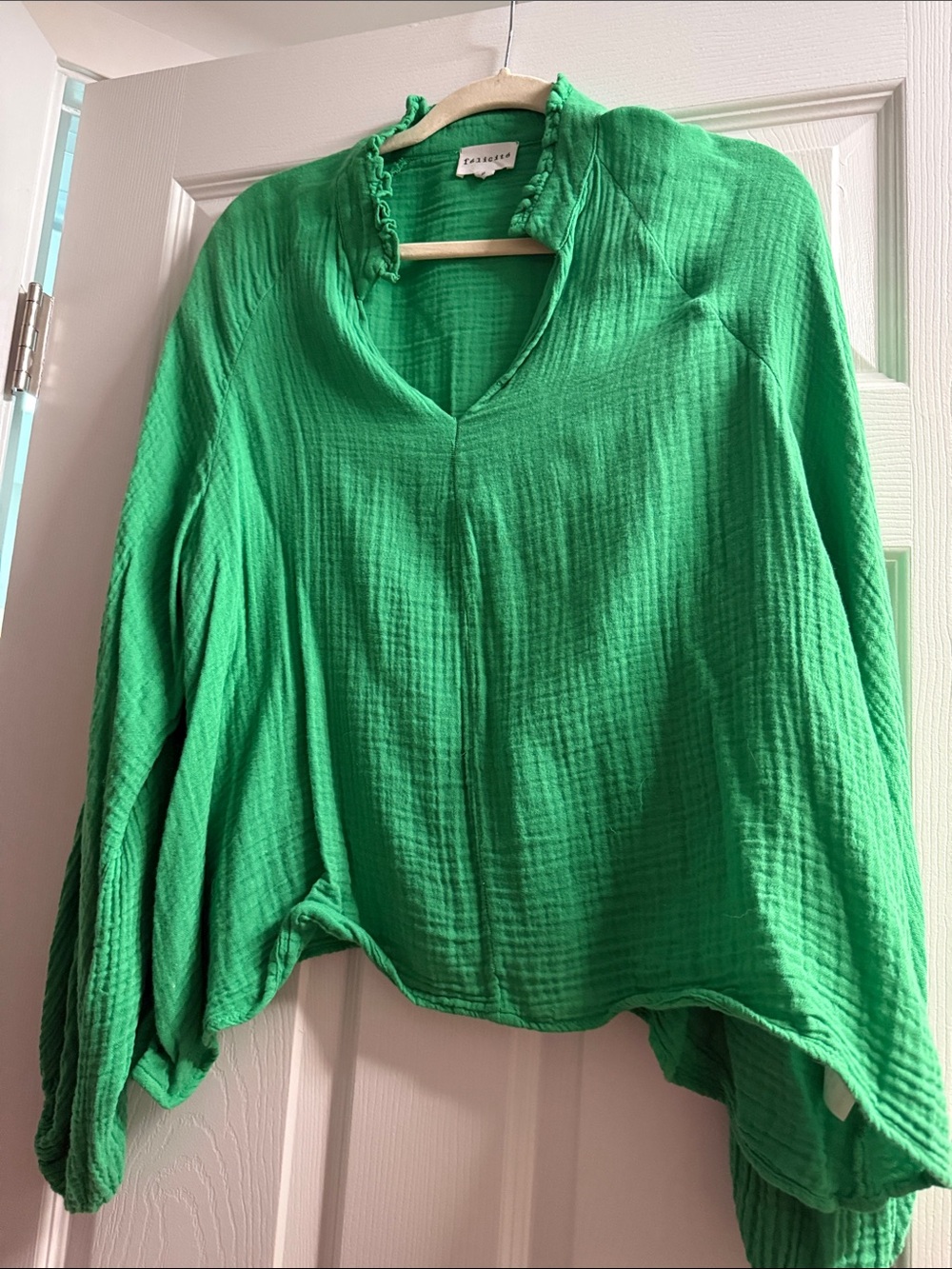 Textured Green V-Neck Tunic Top